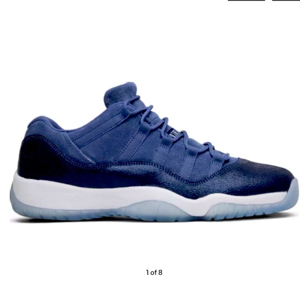 Air Jordan 11 Retro Low GS 'Blue Moon' release 2017.